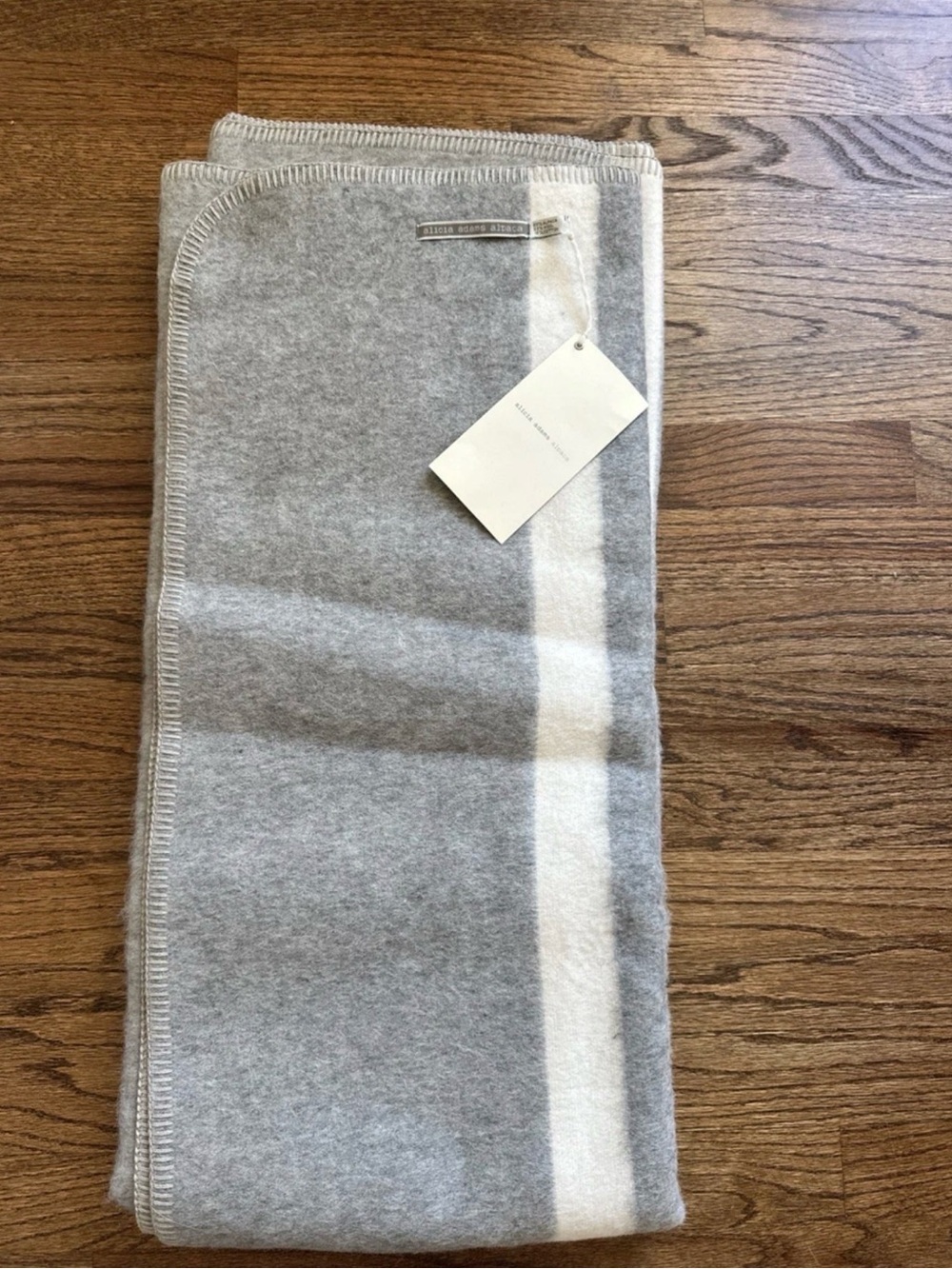 NWT Alicia Adams Alpaca LUXURY Field Blanket Grey Ivory 51”x 71” Peru New: $575